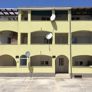 https://apartment-barba-zadar.hotelinzadar.com